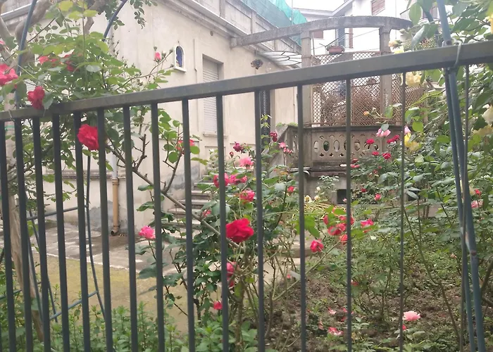 Villino Delle Rose Асти